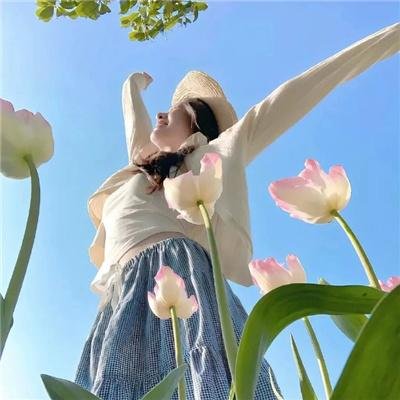 糟糕我被女帝拿捏了