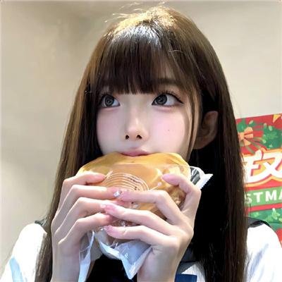 坏了,给她买到真仿生机器人了